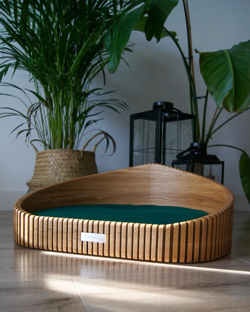 Slatted Wooden Nest with Emerald Green Cushion