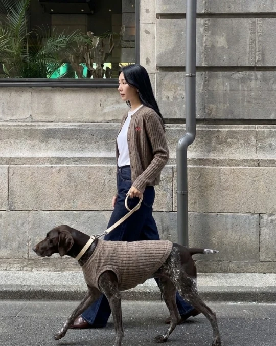 Earth Tone Ribbed Knits and Classic Indigo