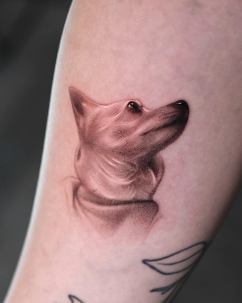 Fine line dog portrait looking upward