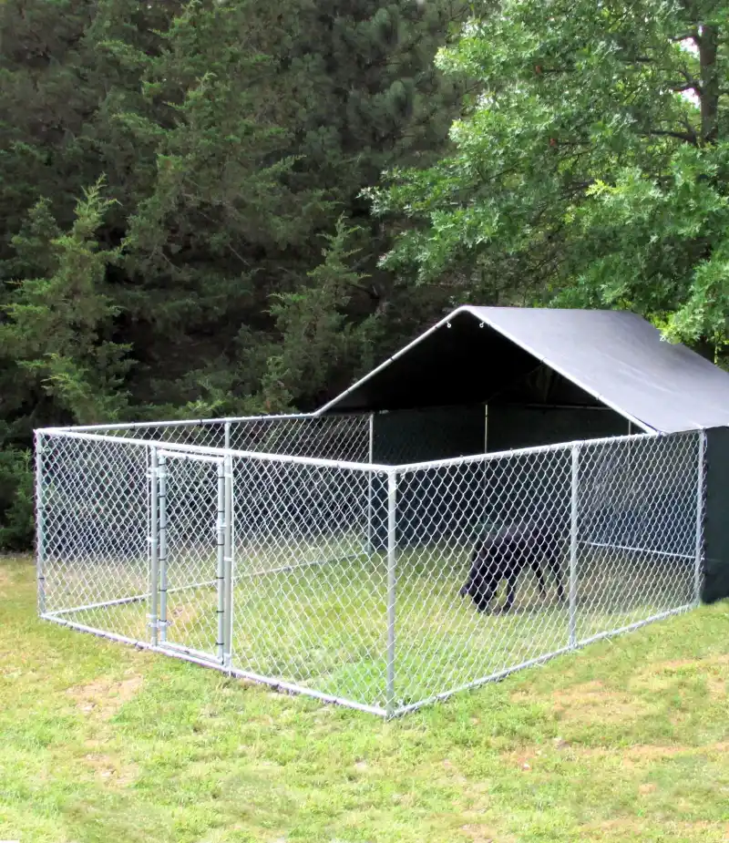 Galvanized Chain-Link Kennel Pen with Dark Weatherproof Roof Canopy