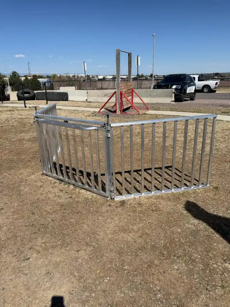 Heavy-Duty Aluminum Slatted Corral Panels