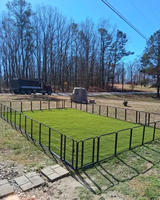 Large Freestanding Turf Enclosure