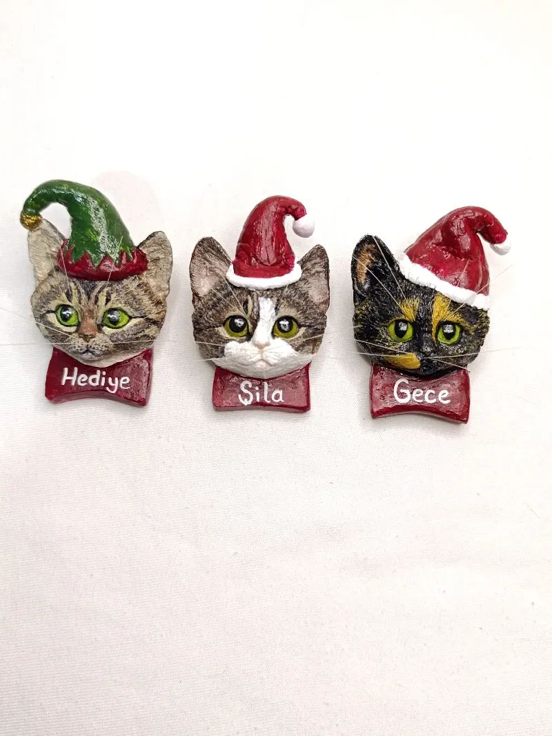 Personalized Clay Cat Head Magnets with Festive Hats