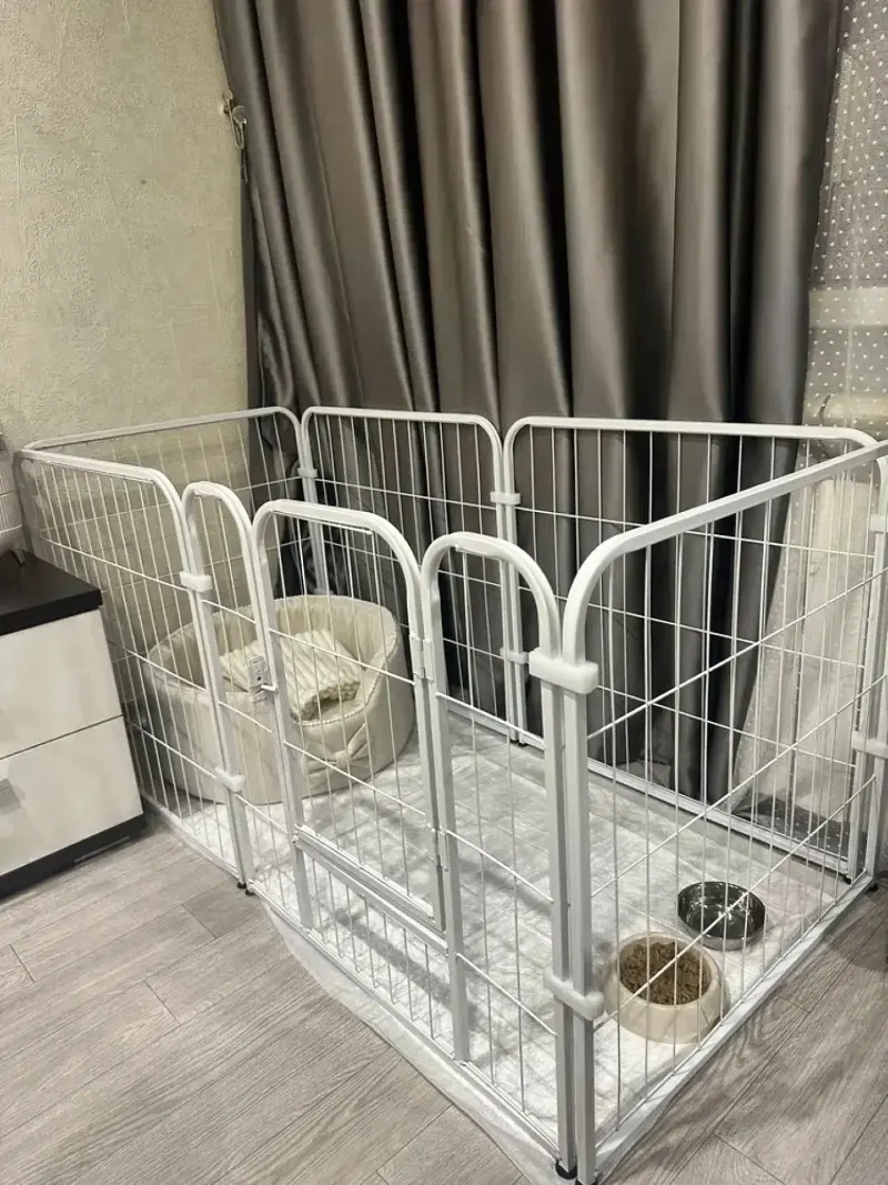 White Modular Indoor Wire Playpen with Arched Corner Details