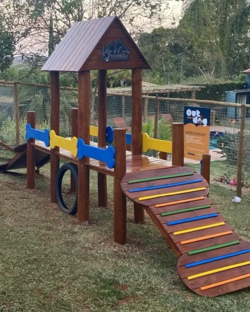 Wooden Dog Agility Playset with A-Frame Ramp and Bone-Shaped Railings